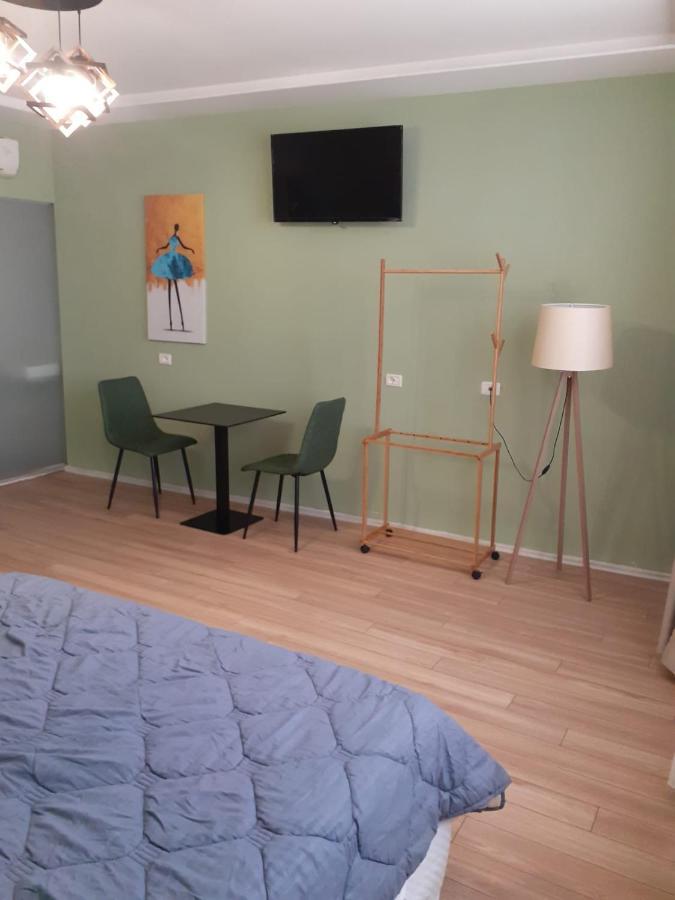 Driti Hotel Tirana Albania מראה חיצוני תמונה