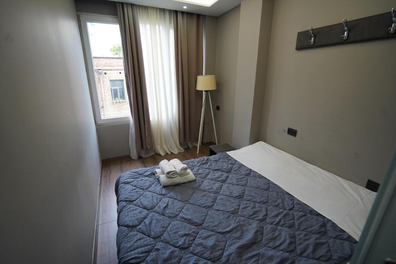 Driti Hotel Tirana Albania מראה חיצוני תמונה